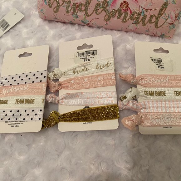 Bride/Bridesmaid Pink Floral Mini Cosmetic Bag & Hair Ties - Picture 3 of 6